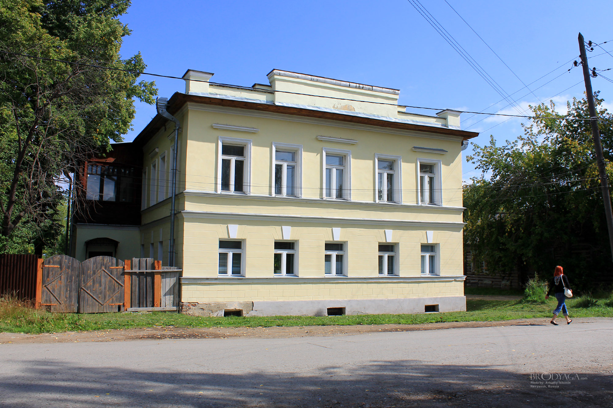Комсомольская 21, Невьянск (Komsomolskaya 21, Nevyansk)
